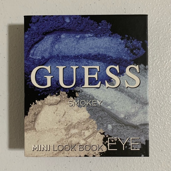 Guess ‘Smokey’ Eye Mini Look Book Makeup Set-New - Picture 8 of 9